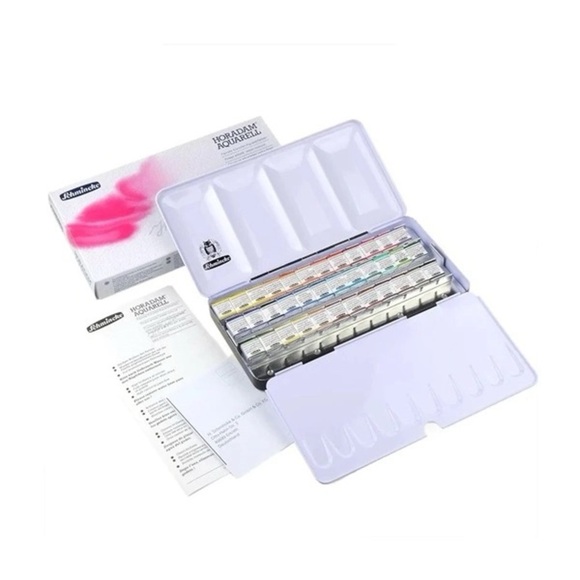 Schmincke Watercolor Set with Brushes - Picture 15 of 16